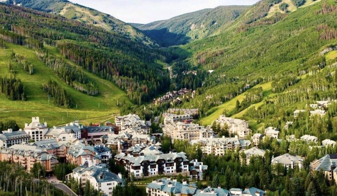 Feature image for blog post on Beaver Creek in summertime